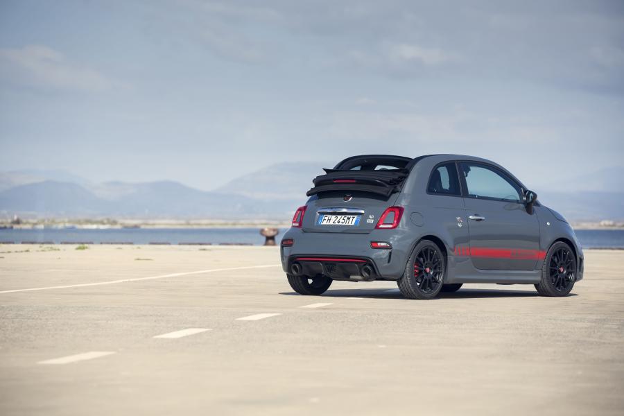  Abarth 695C XSR Yamaha (312) 2017 года  (фото 5 из 44)